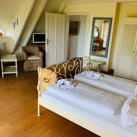 Am Achterwasser Mit Bootssteg Ferienhaus *