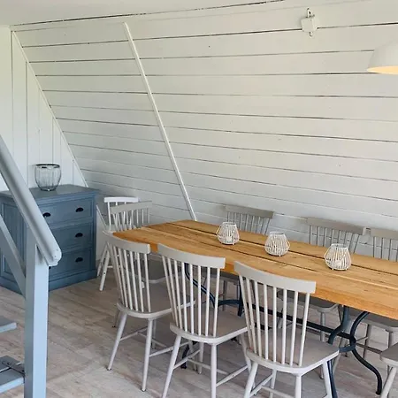 Am Achterwasser Mit Bootssteg *