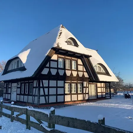 Am Achterwasser Mit Bootssteg Ferienhaus *