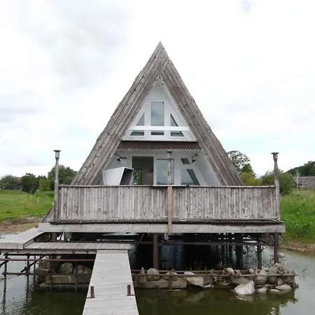 Am Achterwasser Mit Bootssteg